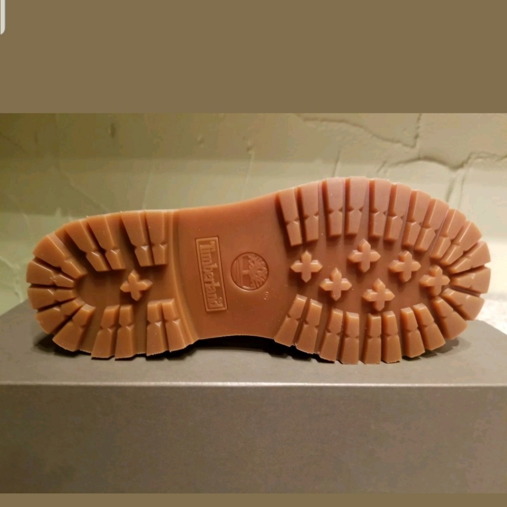 Timberland womens boots size 10